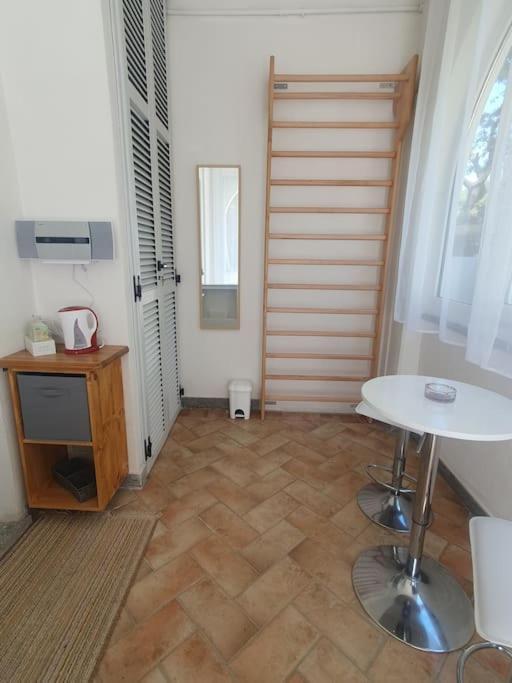 Apartament Lecci Al Mare San Vincenzo Zewnętrze zdjęcie